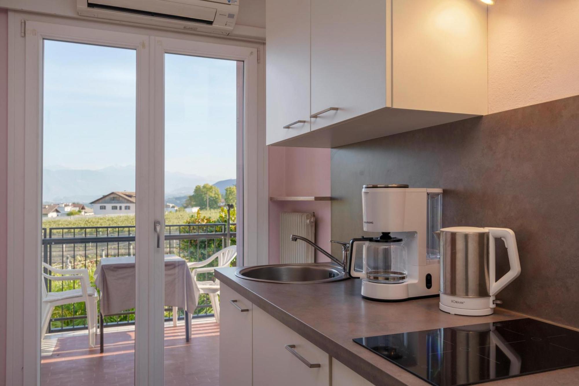 נאלס Hotel Appartement Lahngut מראה חיצוני תמונה