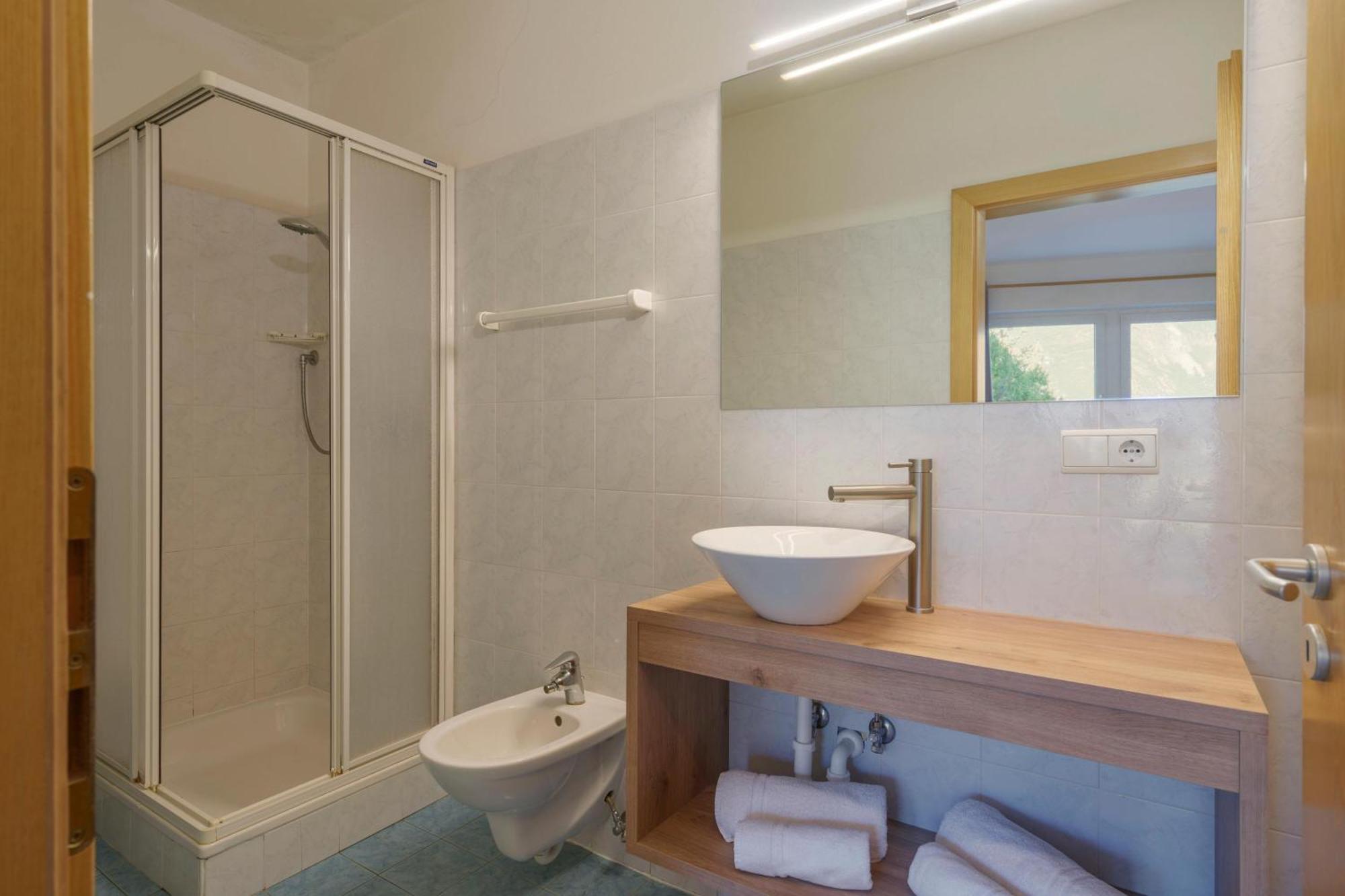 נאלס Hotel Appartement Lahngut מראה חיצוני תמונה