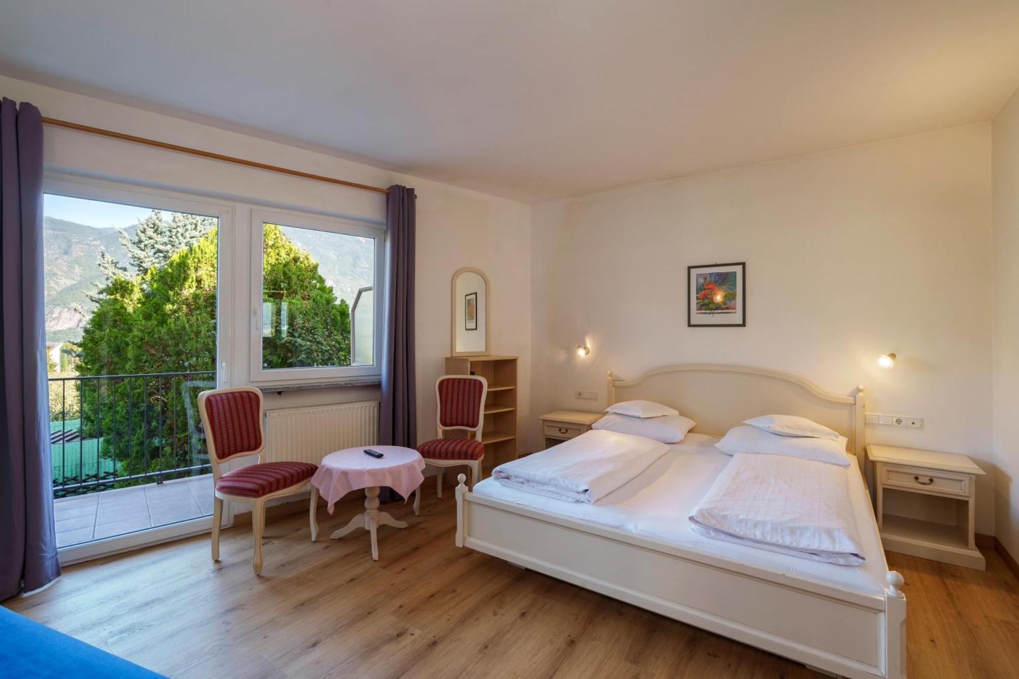 נאלס Hotel Appartement Lahngut מראה חיצוני תמונה